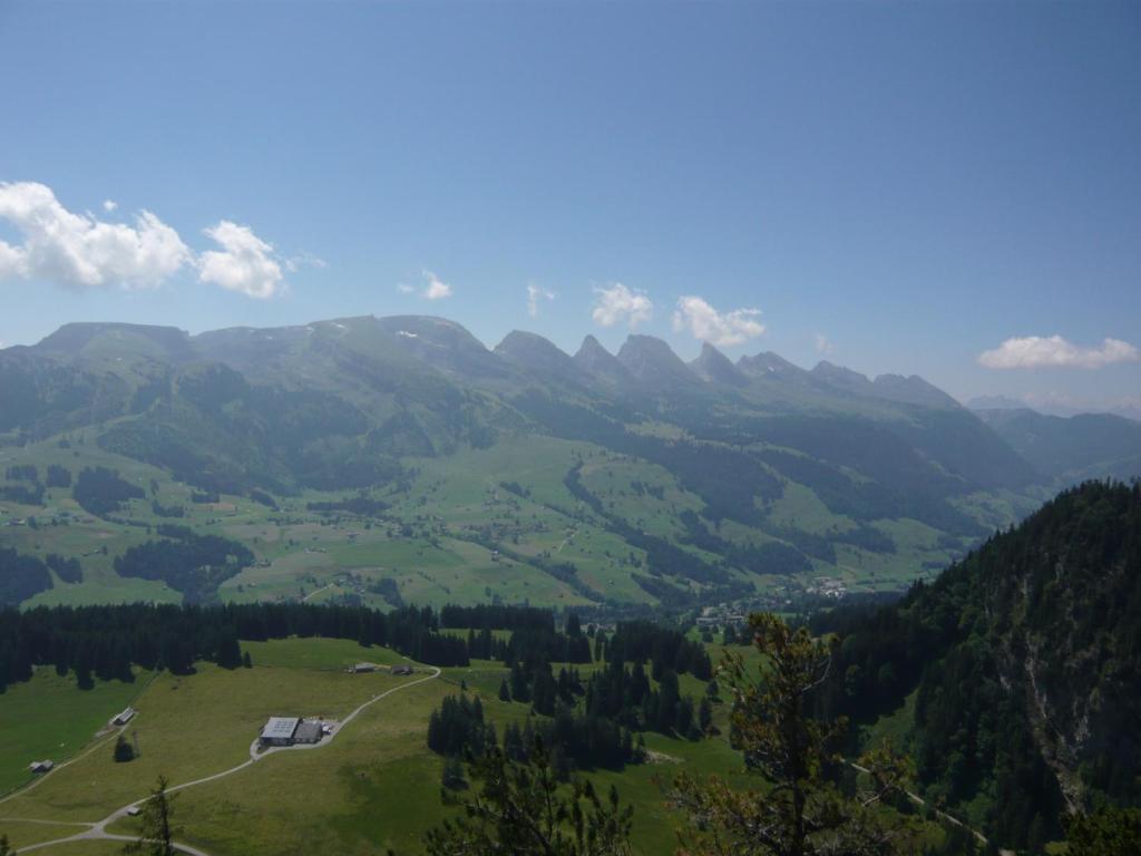 Zimmer & Z'Morgae Schoenenboden Wildhaus Bagian luar foto