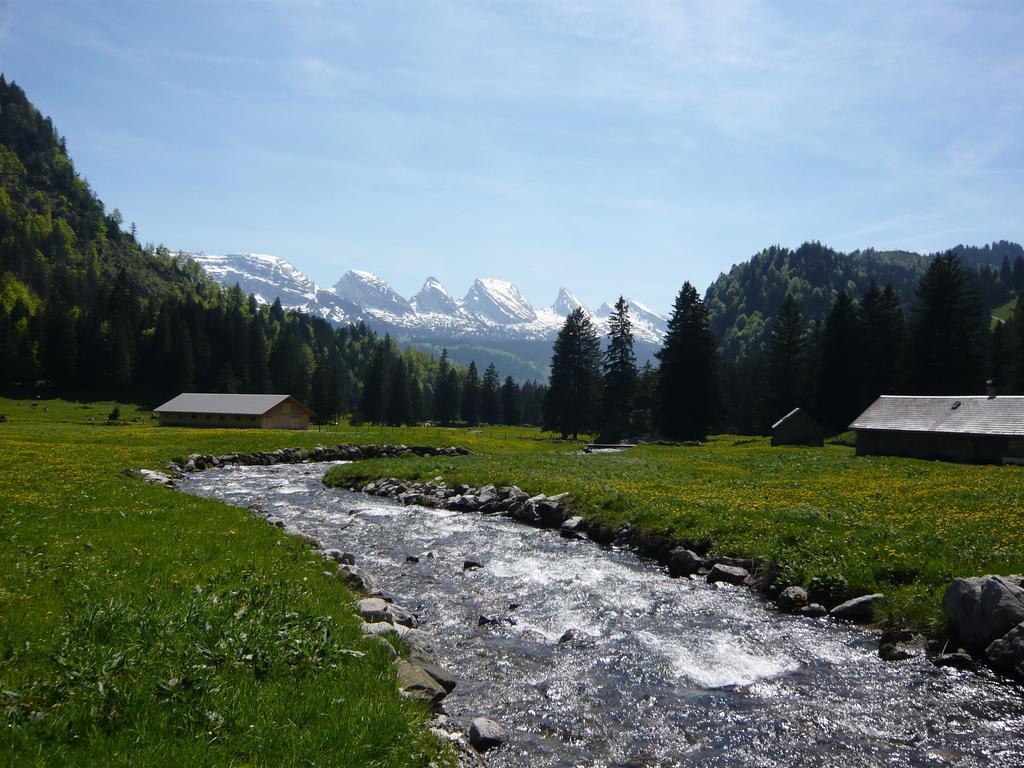 Zimmer & Z'Morgae Schoenenboden Wildhaus Bagian luar foto